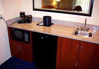 Courtyard By Marriott Albany Hotel Exterior photo
